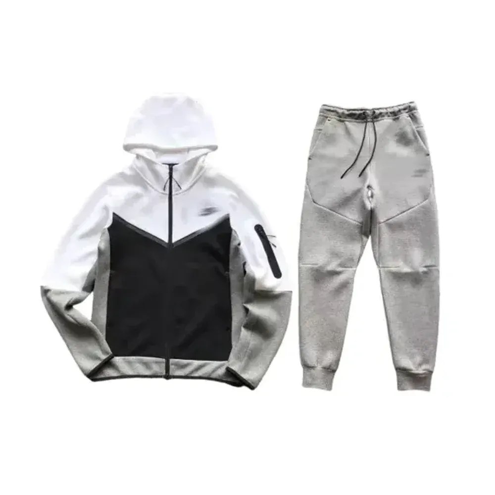 Nike Tech Fleece Black and White 